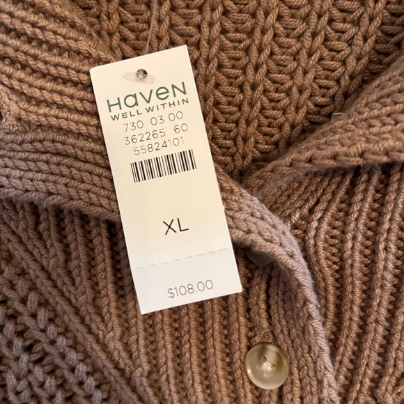 Button-Up Mock Neck Sweater - Picture 5 of 6